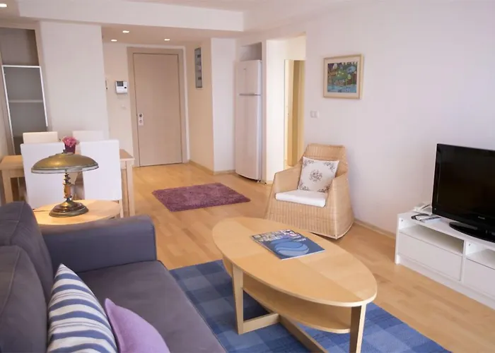 Aparthotel Dalyan &