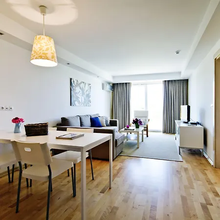 Dalyan & Aparthotel Cesme